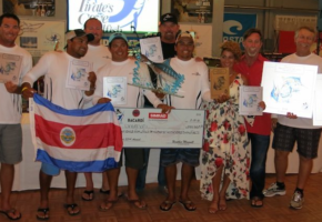 Uno Mas Wins Pirates Cove